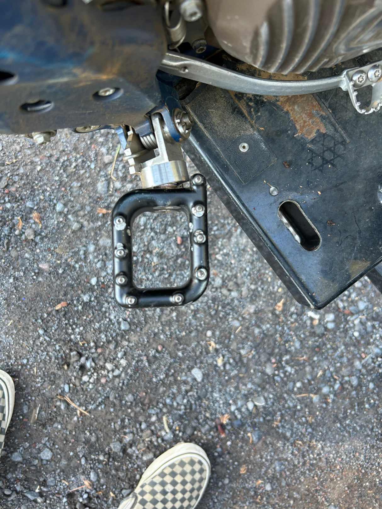 Enduro Platform Mounting Hardware