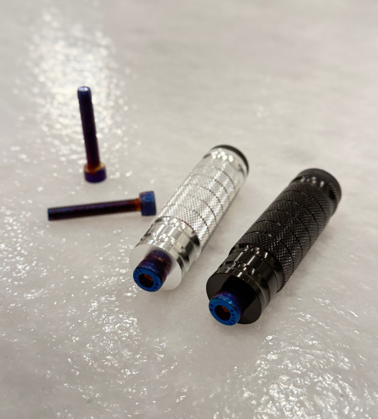 Titanium Style Footlock Bolts